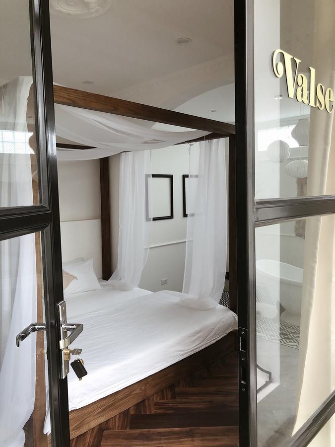 Chloe & Leo Boutique Homestay Hanoi Exterior photo