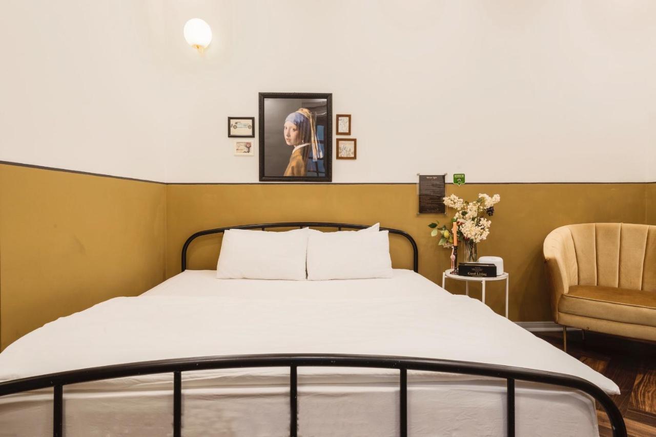 Chloe & Leo Boutique Homestay Hanoi Exterior photo
