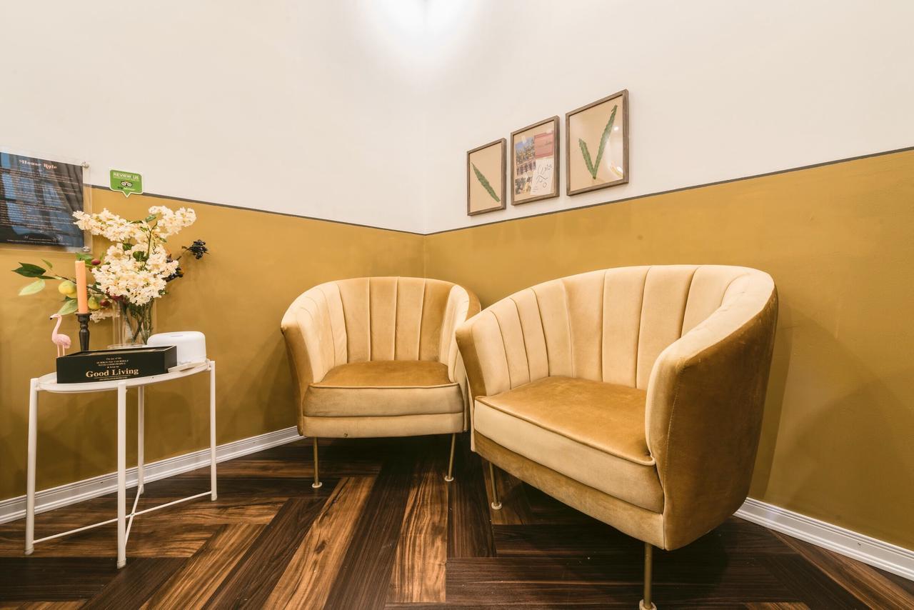 Chloe & Leo Boutique Homestay Hanoi Exterior photo