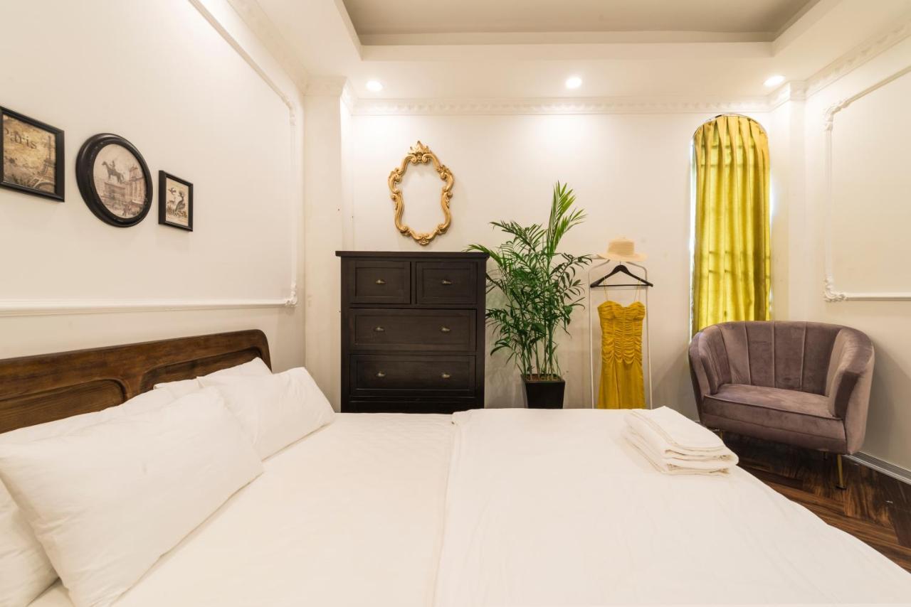 Chloe & Leo Boutique Homestay Hanoi Exterior photo