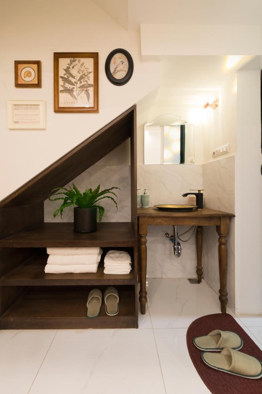 Chloe & Leo Boutique Homestay Hanoi Exterior photo