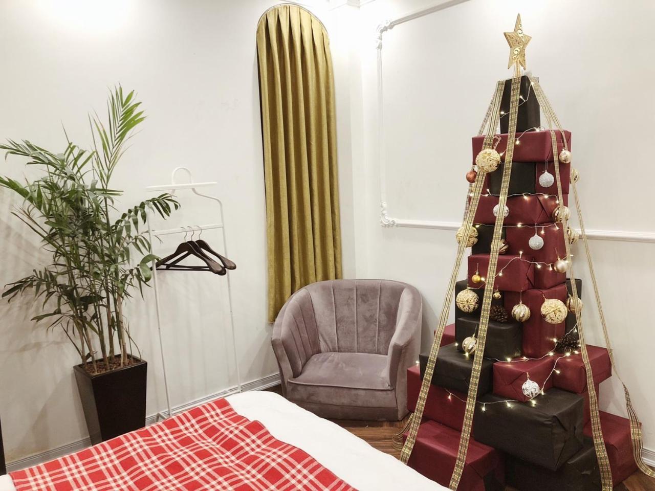 Chloe & Leo Boutique Homestay Hanoi Exterior photo