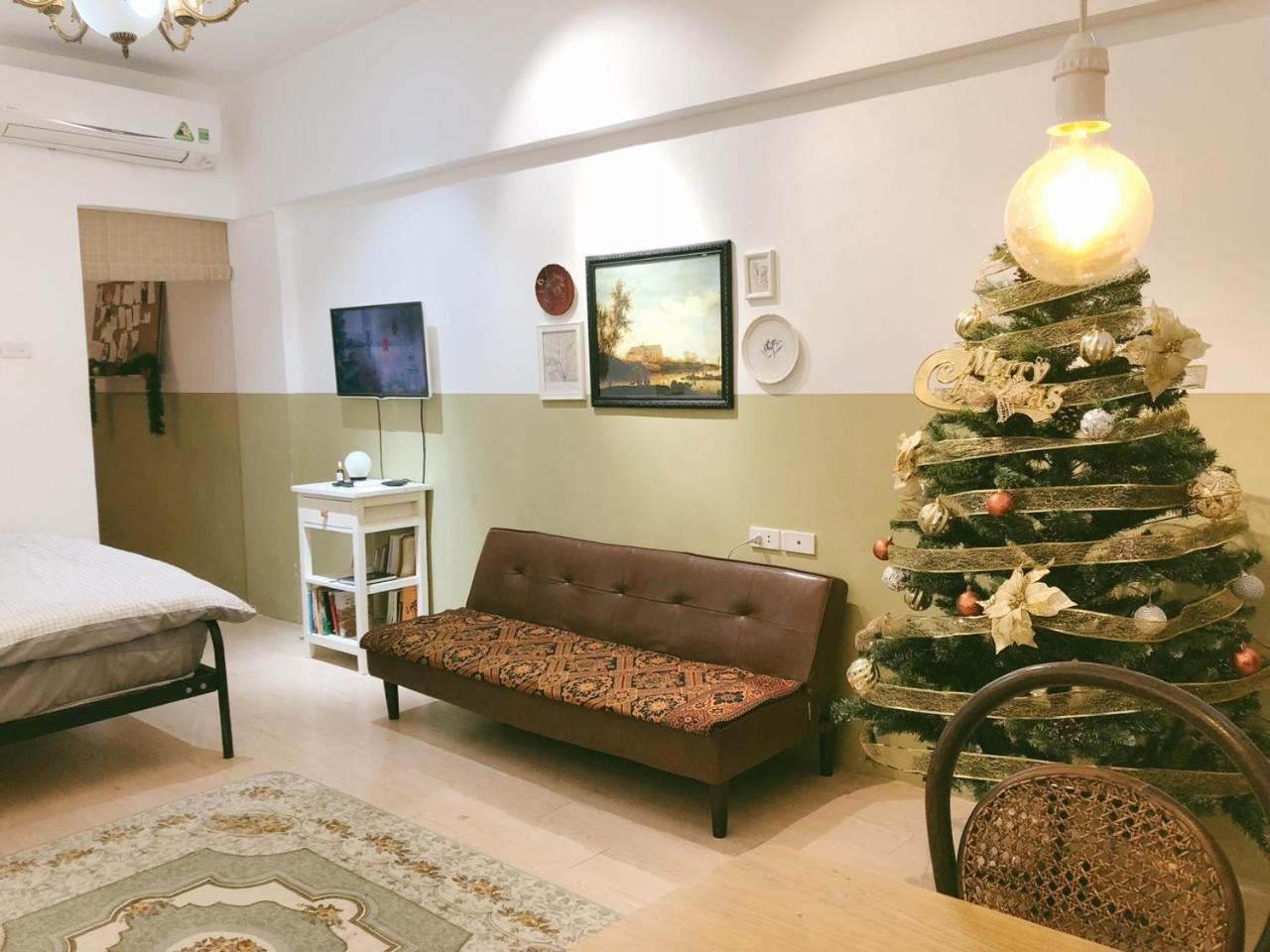 Chloe & Leo Boutique Homestay Hanoi Exterior photo
